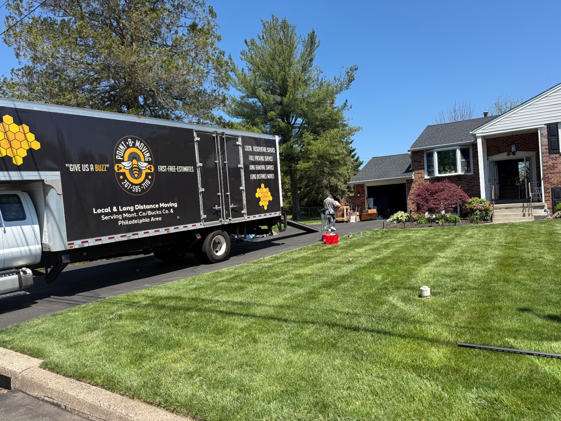 Driveway, ramp down, in motion